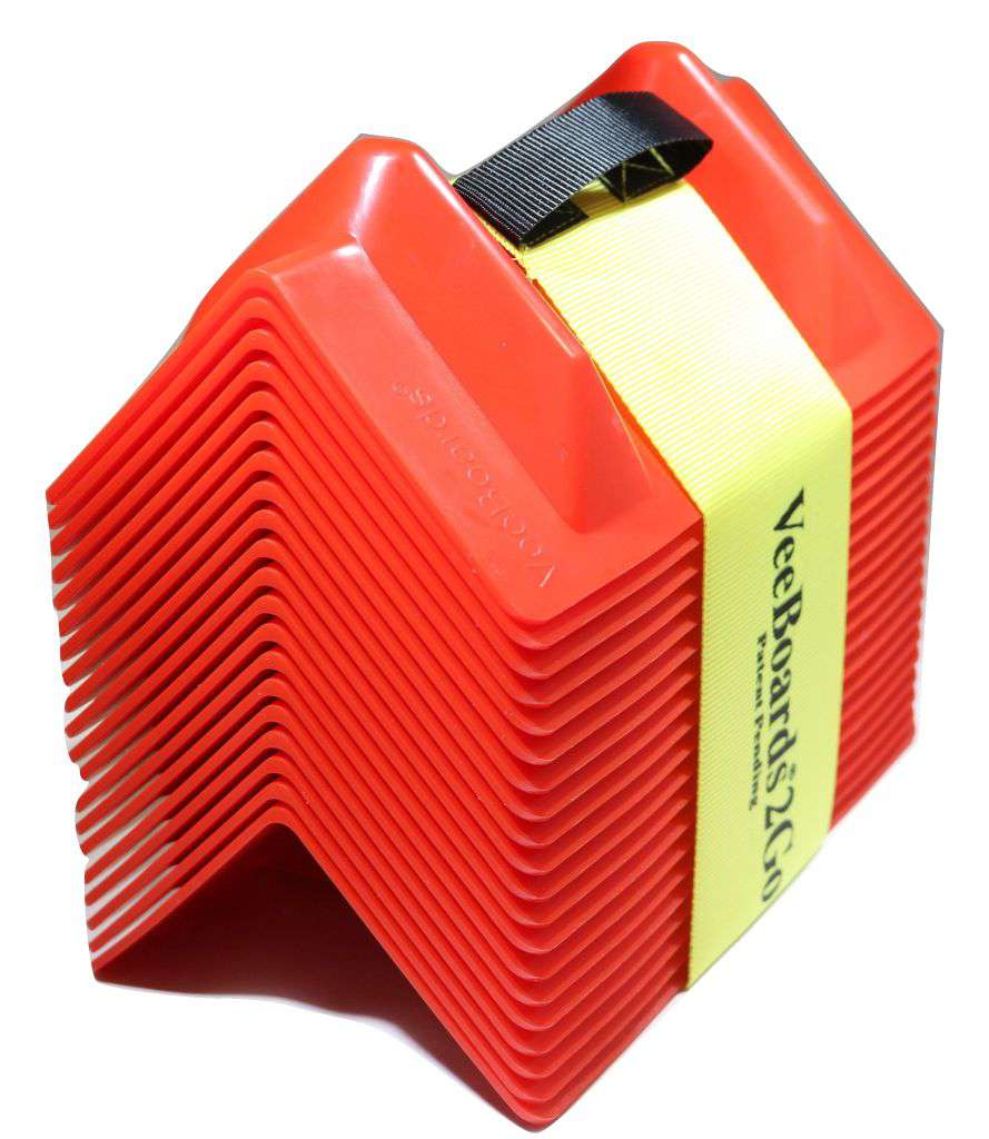 20 Stacking Plastic Corner Protectors | Veeboards® | Go-Tow.com